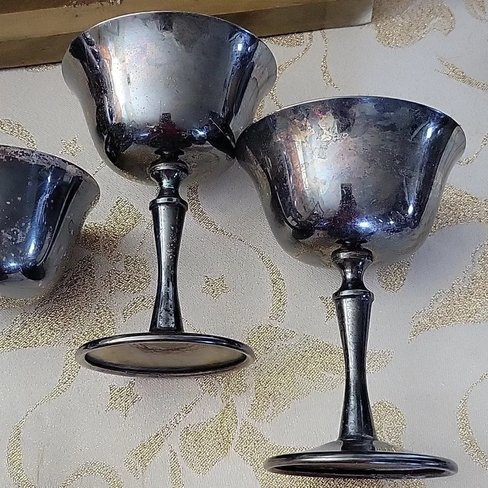 4 Vintage Patina Silver-plated EL de Uberti Italy Champagne Dessert Goblets - Picture 5 of 5